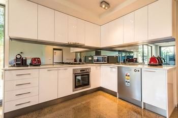 Orange Serviced Apartment - Australia Shopping 14