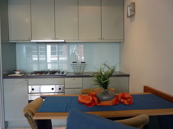 Australian Home Away @ Market Square Melbourne - Local Tourism 5