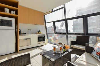 Apartments Of Melbourne Northbank - Bed n Breakfasts 4
