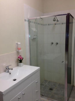 Carnegie Motor Inn - Local Tourism 4