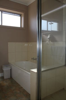 Carnegie Motor Inn - Local Tourism 16