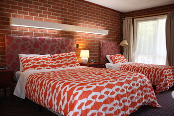 Carnegie Motor Inn - Local Tourism 25