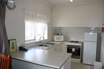 Carnegie Motor Inn - Local Tourism 32