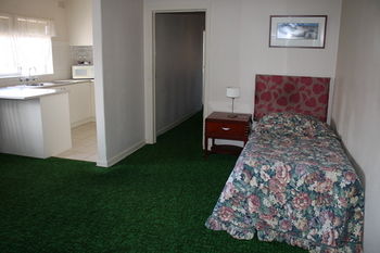 Carnegie Motor Inn - Local Tourism 37