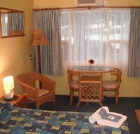 Black Swan Waterfront Motel - Local Tourism