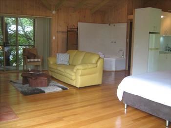 Belle's At Montville - Accommodation Australia 8