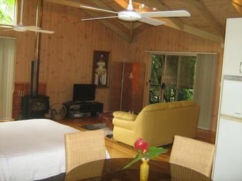 Belle's At Montville - Accommodation Australia 9