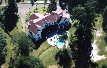 Kingfishers Manor @ Noosa - Local Tourism 4