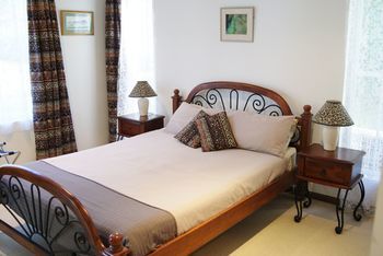 Kingfishers Manor @ Noosa - Local Tourism 17
