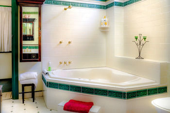 Hamilton Heritage B&B - Accommodation Australia 7