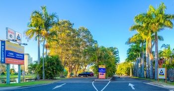 Alex Beach Cabins - Australia Shopping 12