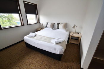 Crossroads Hotel Liverpool - Australia Shopping 2