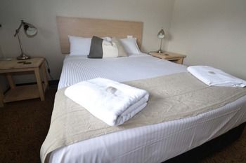 Crossroads Hotel Liverpool - Australia Shopping 21