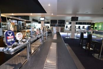 Crossroads Hotel Liverpool - Australia Shopping 28