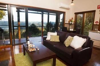 Montville Misty View Cottages - Accommodation Australia 2