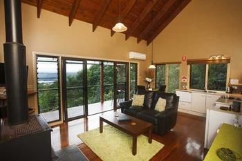 Montville Misty View Cottages - Accommodation Australia 6
