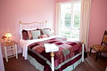 Holly Lane Mews - Accommodation Australia 11