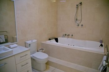 Holly Lane Mews - Accommodation Australia 27