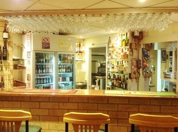 Ashton Townhouse Motel And Suites - Accommodation Australia 0