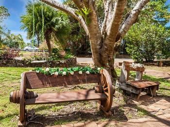 Tanglewood Gardens - Accommodation Australia 10