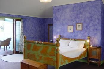 The Spotted Chook - Accommodation Australia 4