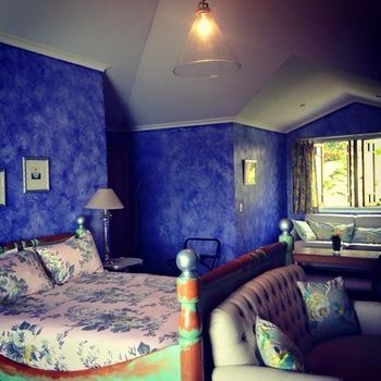 The Spotted Chook - Accommodation Australia 21