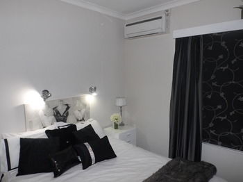 Airport Hotel Sydney - Accommodation Australia 4
