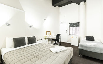 Airport Hotel Sydney - Accommodation Australia 9