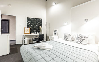 Airport Hotel Sydney - Accommodation Australia 10