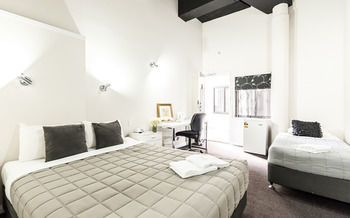 Airport Hotel Sydney - Accommodation Australia 13