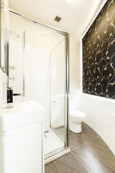 Airport Hotel Sydney - Accommodation Australia 24