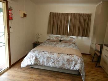 Gundagai Cabins & Tourist Park - Local Tourism 1