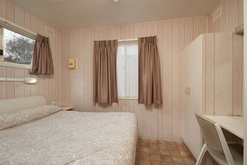 Gundagai Cabins & Tourist Park - Local Tourism 21