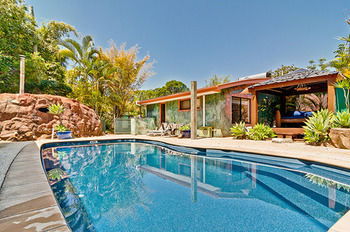 Noosa Edge Nudist Retreat - Local Tourism 12