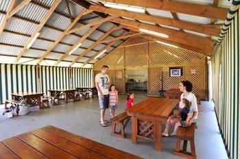 Stockton Beach Holiday Park - Accommodation Australia 5