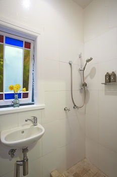 Bondi Beach House - Accommodation Australia 8