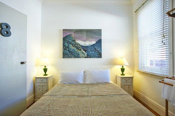 Bondi Beach House - Accommodation Australia 17