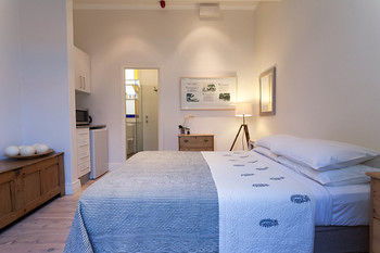 Bondi Beach House - Accommodation Australia 30