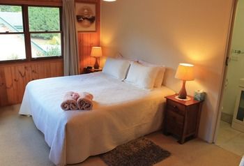 Peppertree Cottage - Accommodation Australia 16