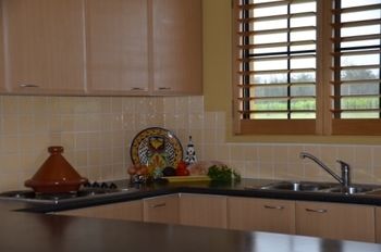 Broken View Estate - Bed n Breakfasts 6