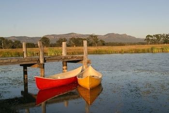 Broken View Estate - Bed n Breakfasts 11