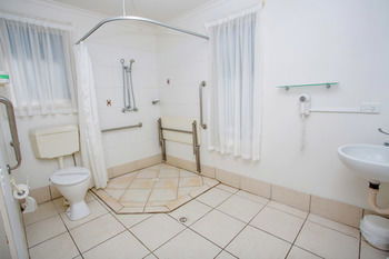Ingenia Holidays Noosa - Local Tourism 27