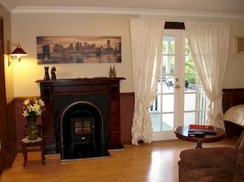 Bli Bli House Luxury Bed & Breakfast - Local Tourism 7