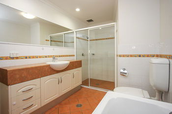 Nautilos Apartments - Australia Shopping 0