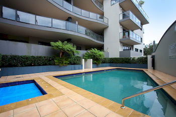 Nautilos Apartments - Australia Shopping 4