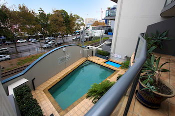 Nautilos Apartments - Australia Shopping 5