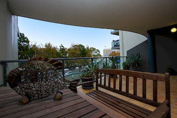 Nautilos Apartments - Australia Shopping 6