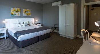CH On Peel Boutique Hotel - Local Tourism 11