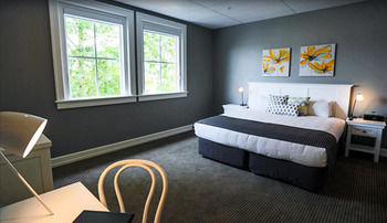 CH On Peel Boutique Hotel - Local Tourism 13