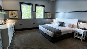 CH On Peel Boutique Hotel - Local Tourism 17